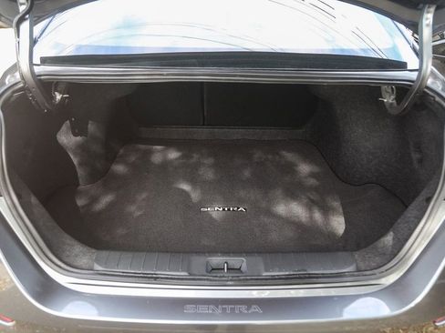 Used 2025 Nissan Sentra S image 25