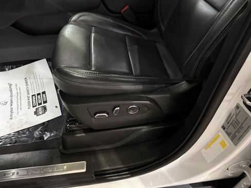 Used 2024 GMC Yukon XL Denali w/ Max Trailering Package image 23