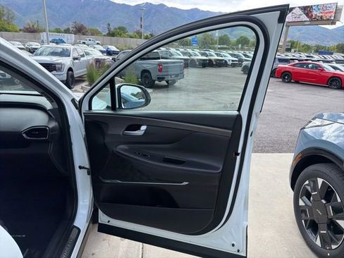 Used 2020 Hyundai Santa Fe Limited AWD/4WD image 32