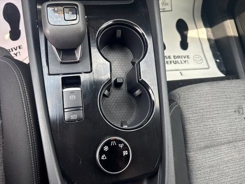 Used 2023 Nissan Rogue SV AWD/4WD image 29