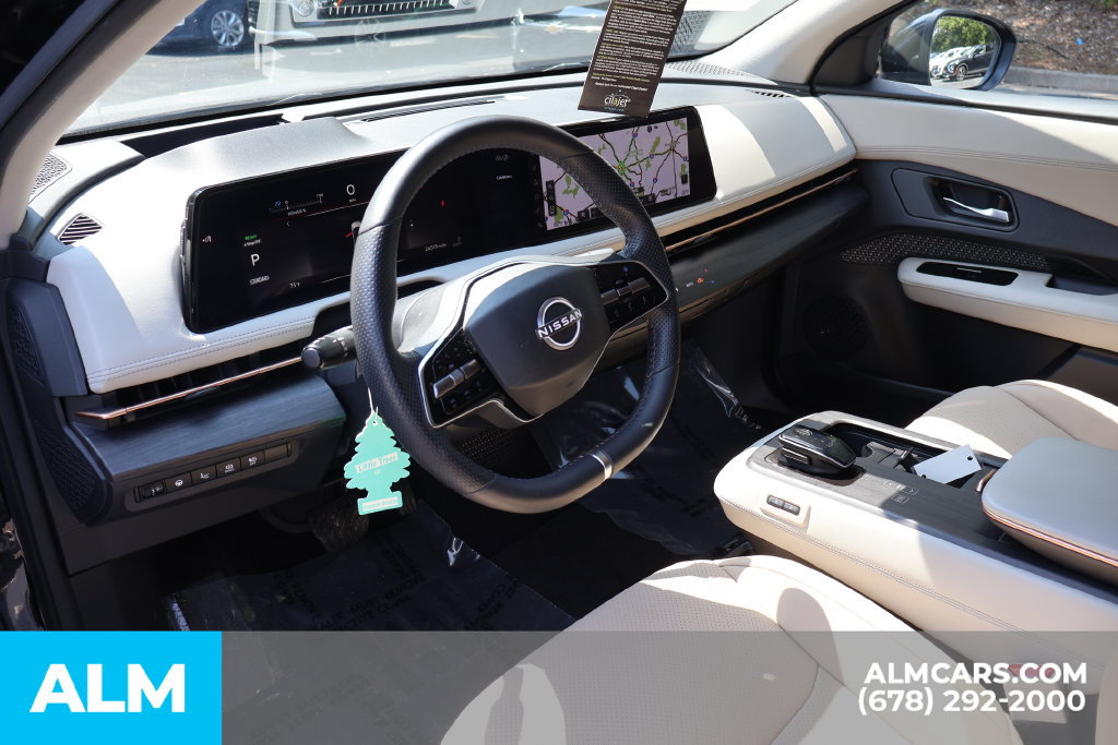 Used 2023 Nissan Ariya AWD image 9