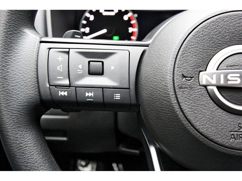 Certified 2024 Nissan Rogue S image 13