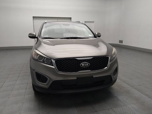 Used 2017 Kia Sorento LX image 14