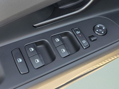 New 2026 Hyundai Elantra SEL Sport Premium FWD image 28