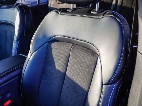 New 2025 Jeep Grand Cherokee L Altitude image 27