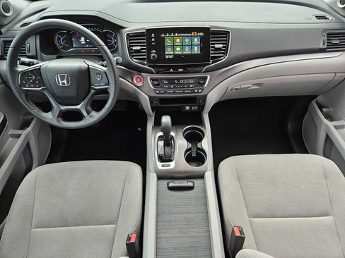 Used 2020 Honda Pilot EX image 24