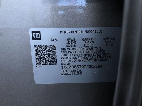 Used 2024 Chevrolet Malibu LT image 35