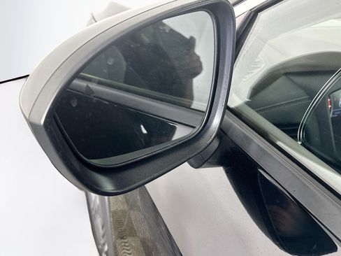 Used 2023 Nissan Rogue SV FWD image 16