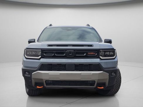 Certified 2026 Honda Passport TrailSport image 3