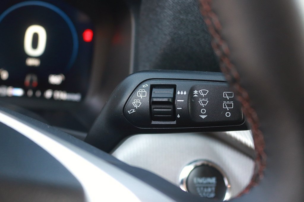 Used 2026 Ford Explorer Active RWD image 26
