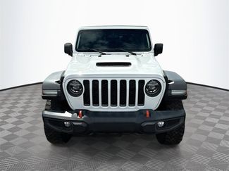Used 2021 Jeep Gladiator Mojave video 2