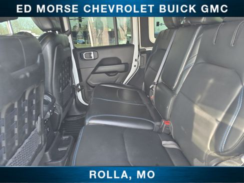 Used 2022 Jeep Wrangler Unlimited Rubicon 4xe w/ Cold Weather Group image 17