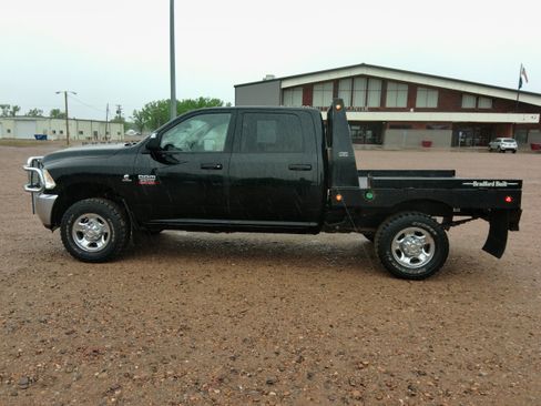 Used 2012 RAM 2500 ST w/ Chrome Appearance Group AWD/4WD image 11