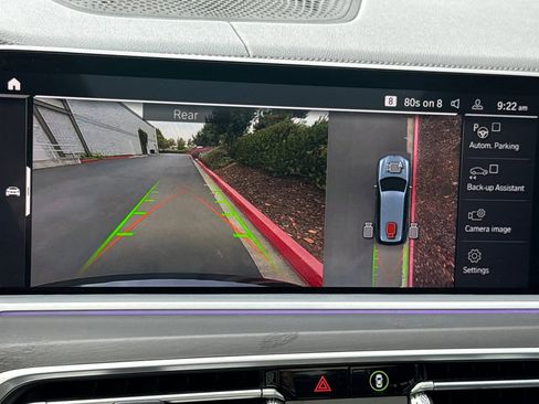 Used 2020 BMW X7 xDrive40i w/ Premium Package image 25