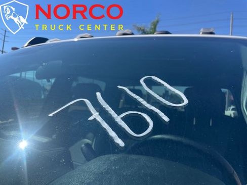 Used 2022 RAM 5500 Tradesman w/ Chrome Appearance Group AWD/4WD image 15