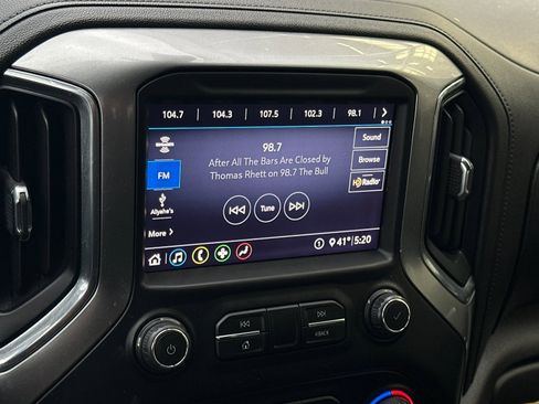 Used 2020 Chevrolet Silverado 1500 LT Trail Boss image 15