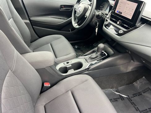 Used 2024 Toyota Corolla LE image 15