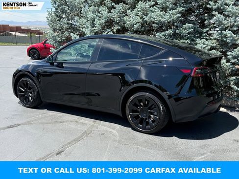 Used 2023 Tesla Model Y Long Range AWD/4WD image 5