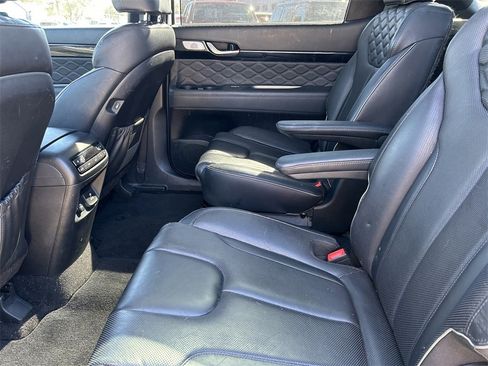 Used 2022 Hyundai Palisade Calligraphy image 16