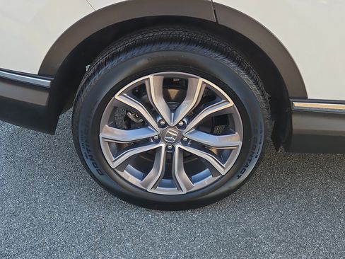 Certified 2020 Honda CR-V Touring image 4