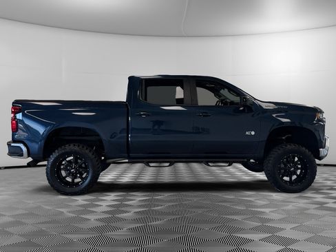 Used 2021 Chevrolet Silverado 1500 LT w/ All Star Edition Plus AWD/4WD image 8