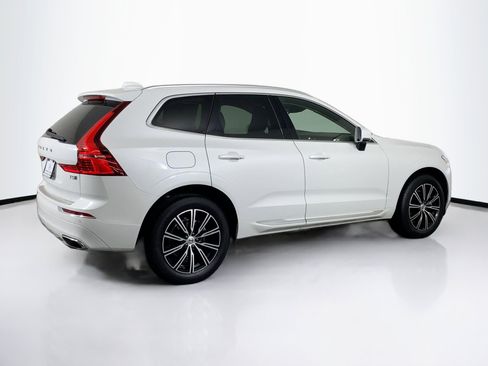 Used 2021 Volvo XC60 T5 Inscription w/ Protection Package Premier image 9