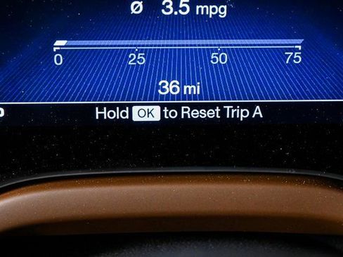 Used 2024 Maserati Grecale GT image 5