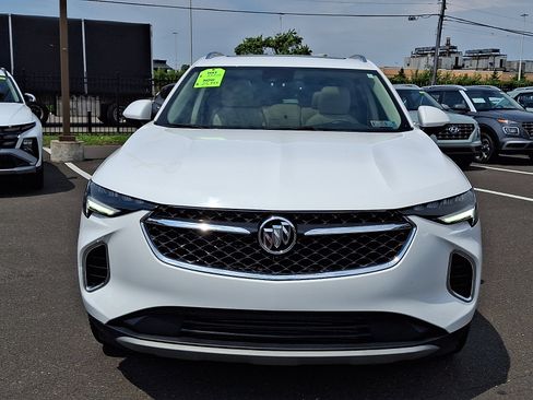 Used 2021 Buick Envision Avenir AWD/4WD image 2