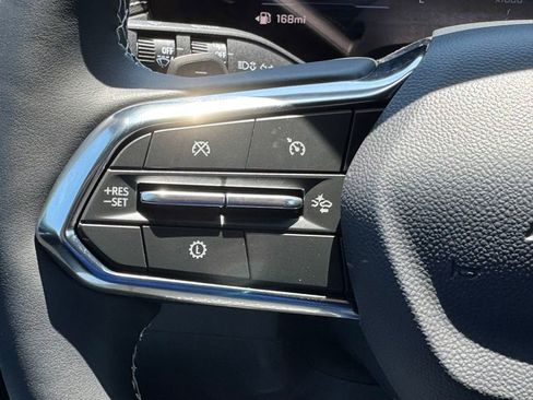 New 2026 Chevrolet Traverse LT FWD image 22