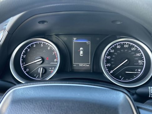 Used 2022 Toyota Camry LE w/ Carpet Mat Package (TMS) image 26