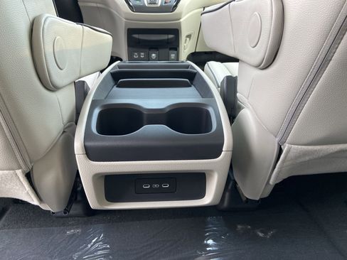 New 2026 Honda Odyssey Touring image 51
