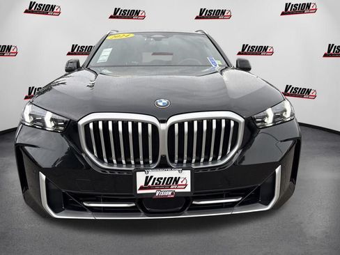 Used 2024 BMW X5 xDrive40i AWD/4WD image 2