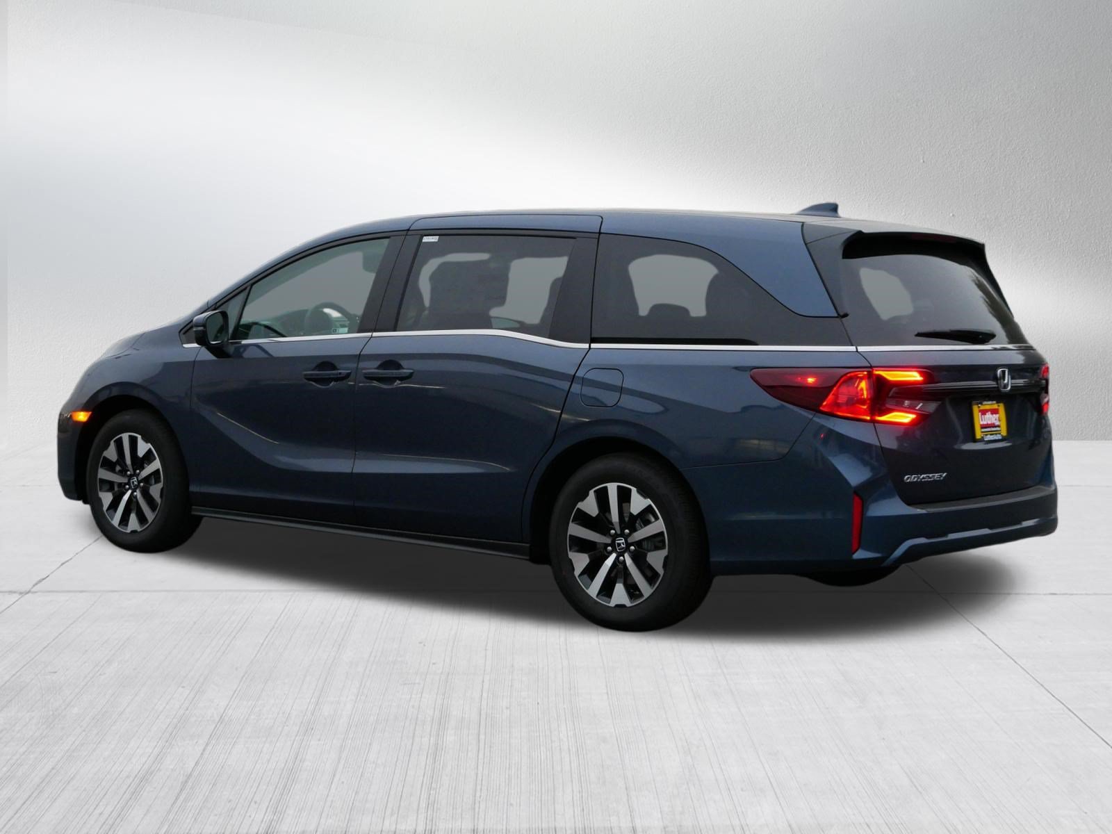 New 2027 Honda Odyssey EX-L image 5