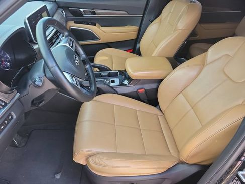 Used 2021 Kia Telluride SX w/ Nightfall Edition Package AWD/4WD image 9