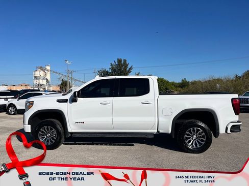 Used 2021 GMC Sierra 1500 AT4 image 4