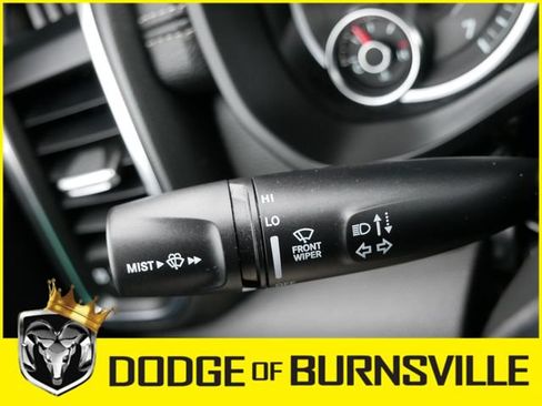 Used 2025 RAM 1500 Laramie w/ Sport Appearance Package AWD/4WD image 32