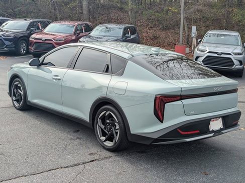 Used 2025 Kia K4 EX image 5