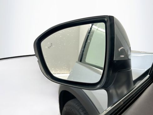 Used 2024 Nissan Pathfinder SV AWD/4WD image 16