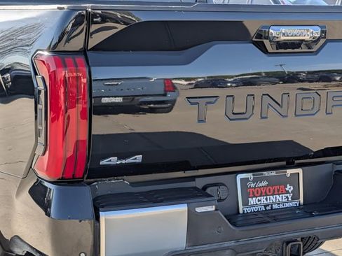 Used 2025 Toyota Tundra Limited AWD/4WD image 7