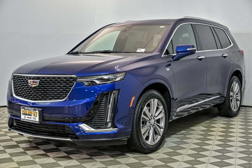 Used 2024 Cadillac XT6 Premium Luxury w/ LPO, Floor Liner Package AWD/4WD image 5