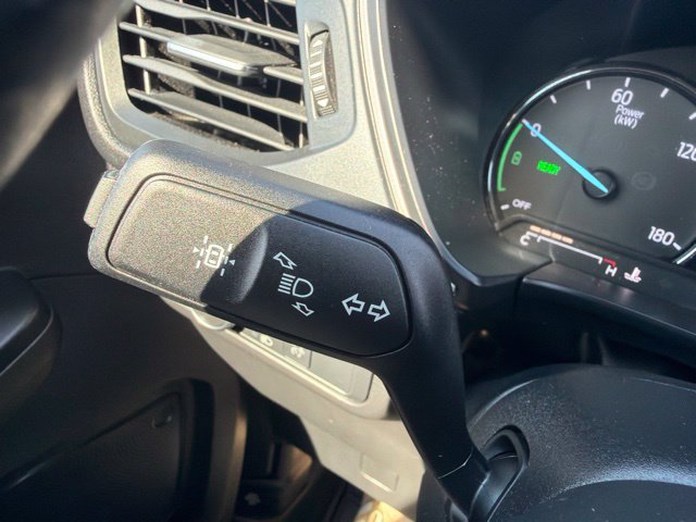 Used 2022 Ford Escape SE w/ Cold Weather Package FWD image 41