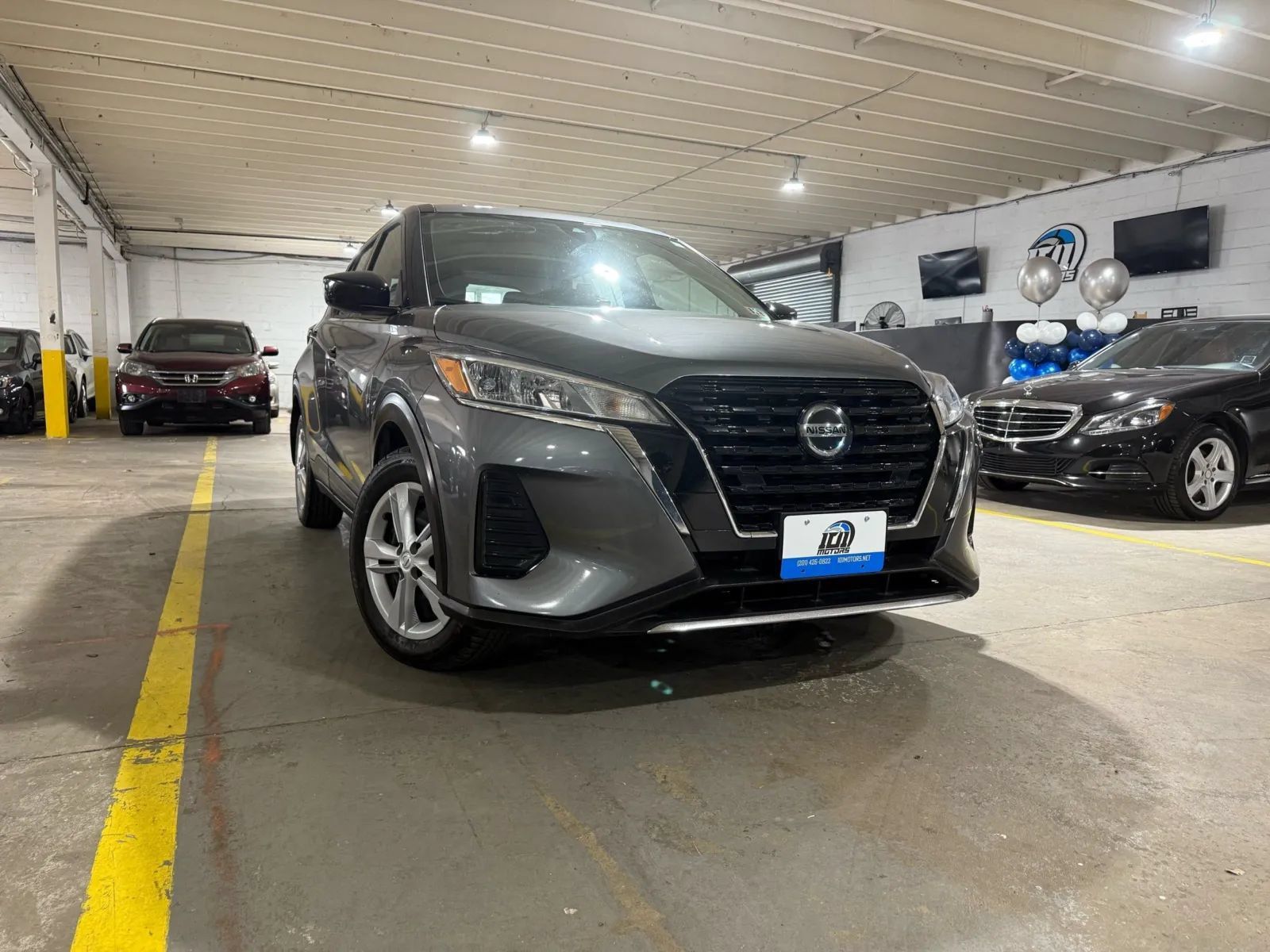 Used 2021 Nissan Kicks S FWD image 6