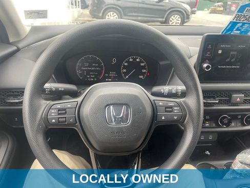 Certified 2026 Honda HR-V LX image 6