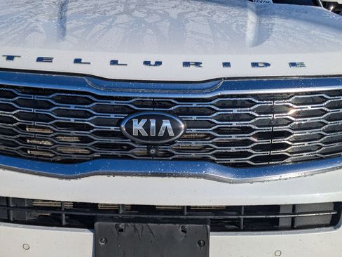Used 2020 Kia Telluride SX w/ SX Prestige Package image 9