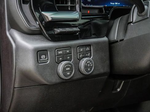 New 2026 Chevrolet Silverado 2500 LTZ w/ LTZ Premium Package AWD/4WD image 30
