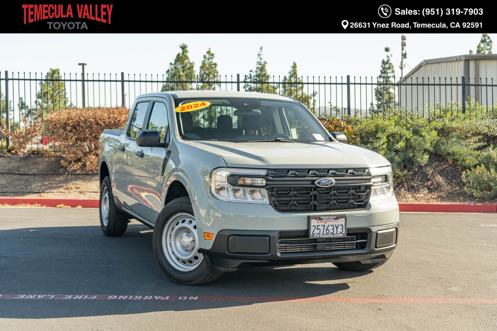 Used 2024 Ford Maverick XL FWD image 1