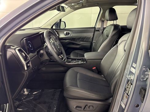 Used 2023 Kia Sorento SX image 22