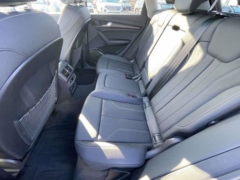 Certified 2024 Audi Q5 2.0T Premium w/ Convenience Package image 15