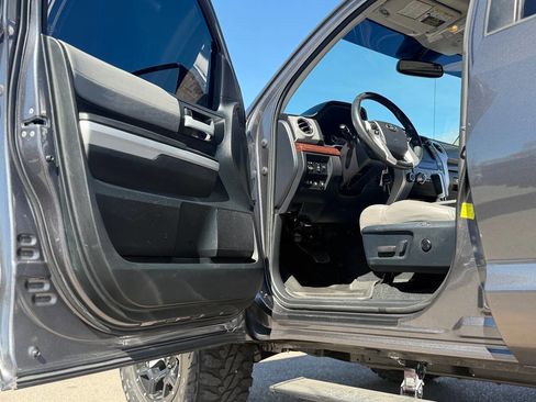 Used 2017 Toyota Tundra Limited image 84