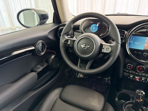 Used 2024 MINI Cooper S FWD image 30